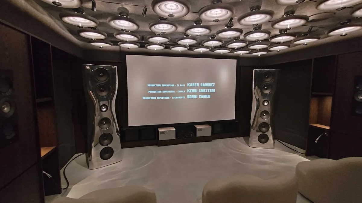  "It’s about bringing people closer to the detail, depth and emotion that great audio can unlock." An evening in KEF's Ultimate Experience Room 