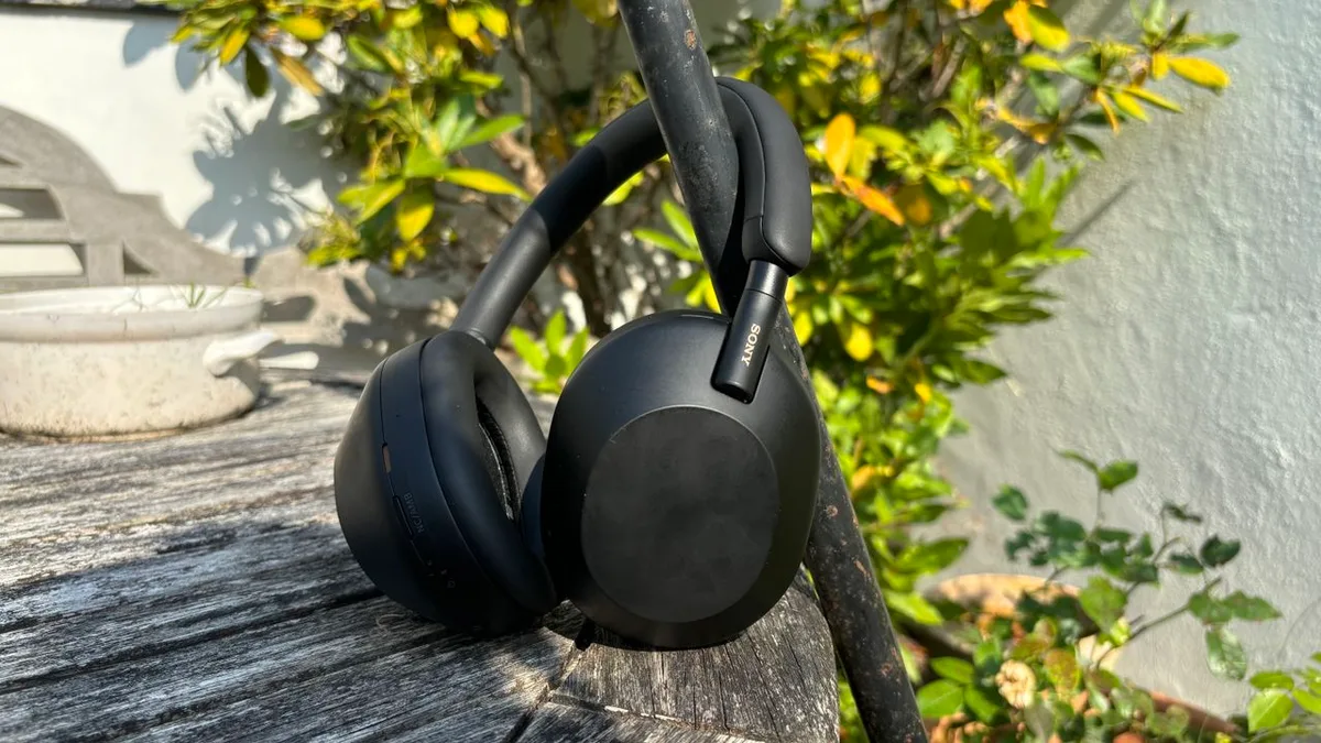  Why I think Sony’s new WH-1000XM4C headphones are a brilliant but risky gamble 