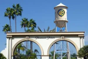 Myndigheder godkender gigantisk opkøb: Paramount får grønt lys til Warner Bros.