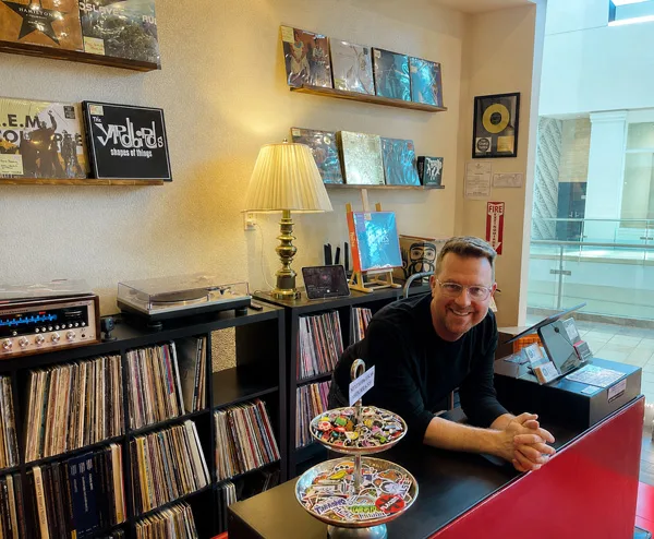 Re-Tales #70: Is This Heaven? No, It's a Record Store in a Shopping Mall.